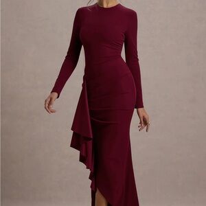 Club L London ALAYNA BERRY LONG-SLEEVE MAXI DRESS W/ RUFFLED SPLIT